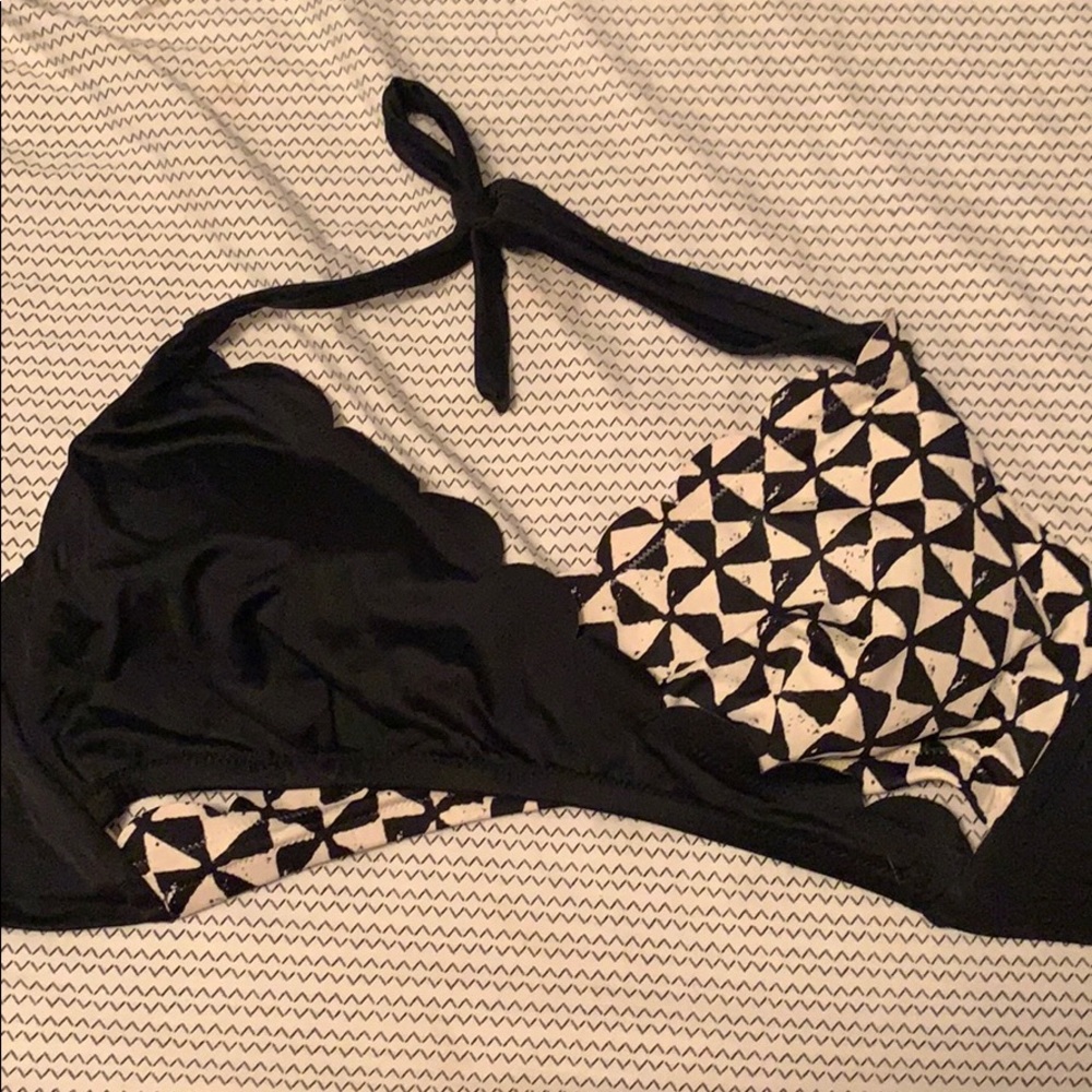 Bathing suit top